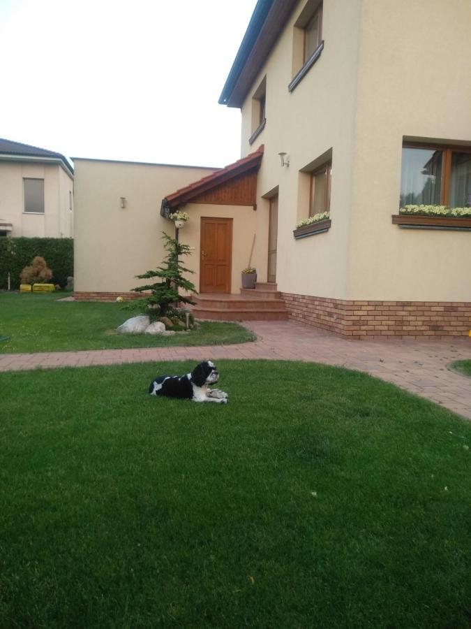 Domo Apartment Středokluky Esterno foto