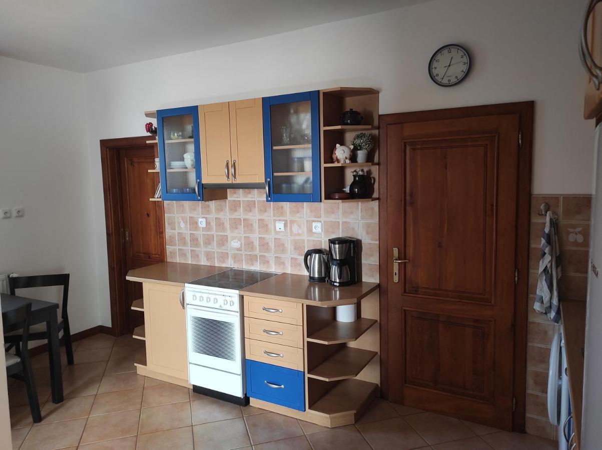 Domo Apartment Středokluky Esterno foto