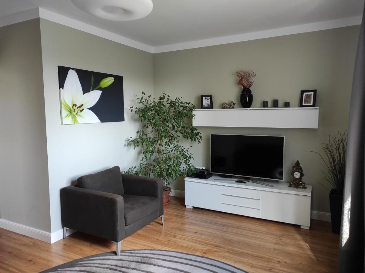 Domo Apartment Středokluky Esterno foto